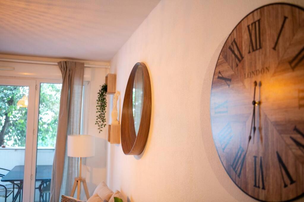 Apartment Joli / Parking / Clim / Wifi *
