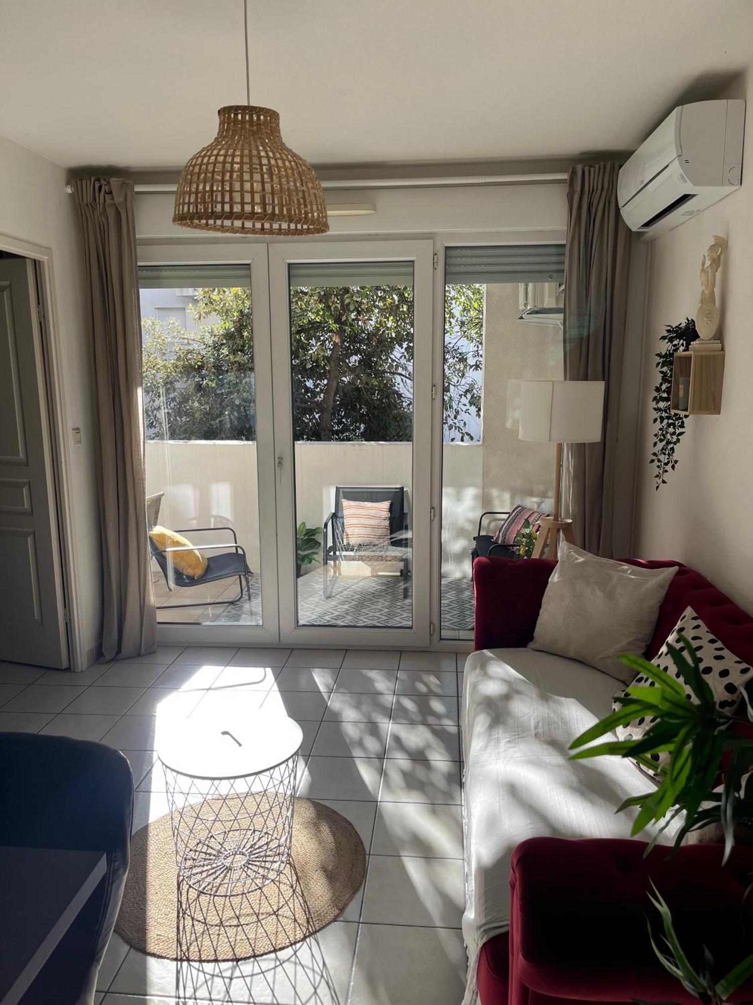 Joli / Parking / Clim / Wifi Apartment